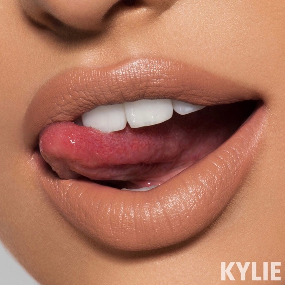 Kylie Cosmetics Mini Velvet Lipstick Birthday Suit
